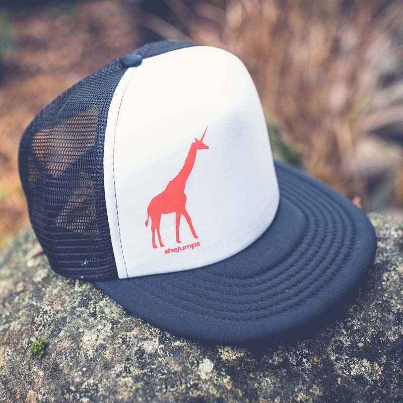 SheJumps Girafficorn Trucker